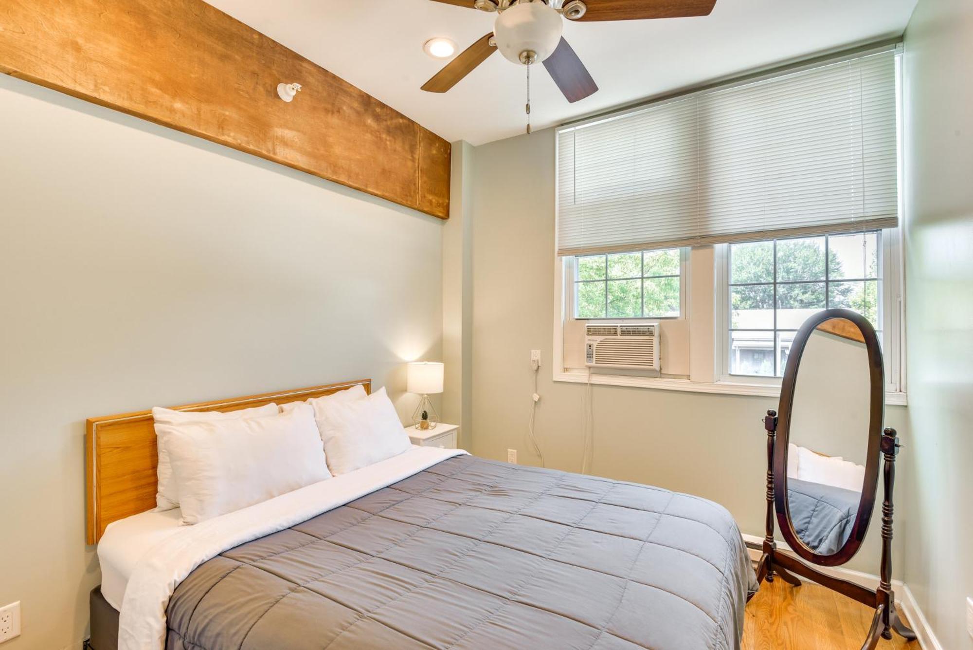 Cozy Sawyer Apartment - 5 Min To Warren Dunes Park المظهر الخارجي الصورة